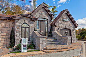 Check out our Techo Bloc exterior home display